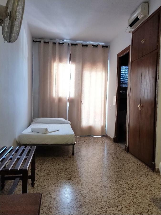Hotel Nueva Europa Torredembarra Rum bild